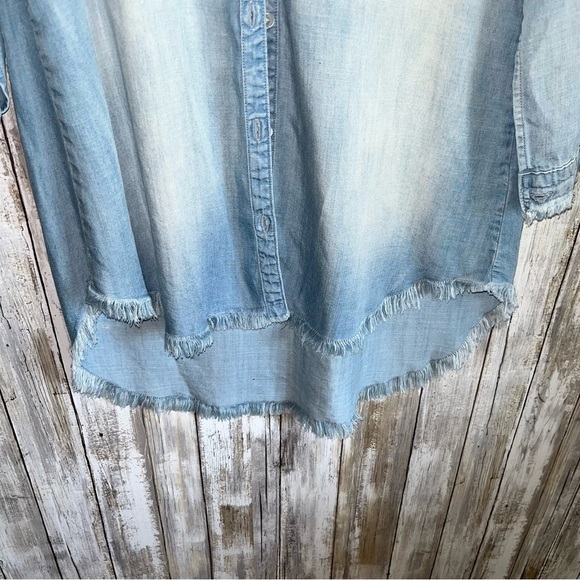 Cloth & Stone Chambray Button Down Shirt Dress - Picture 4 of 8